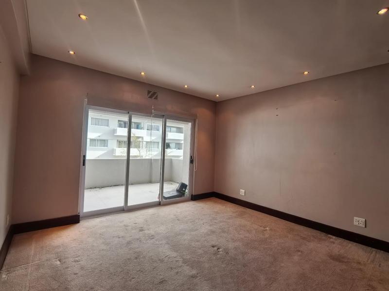 To Let 2 Bedroom Property for Rent in Sea Point Western Cape